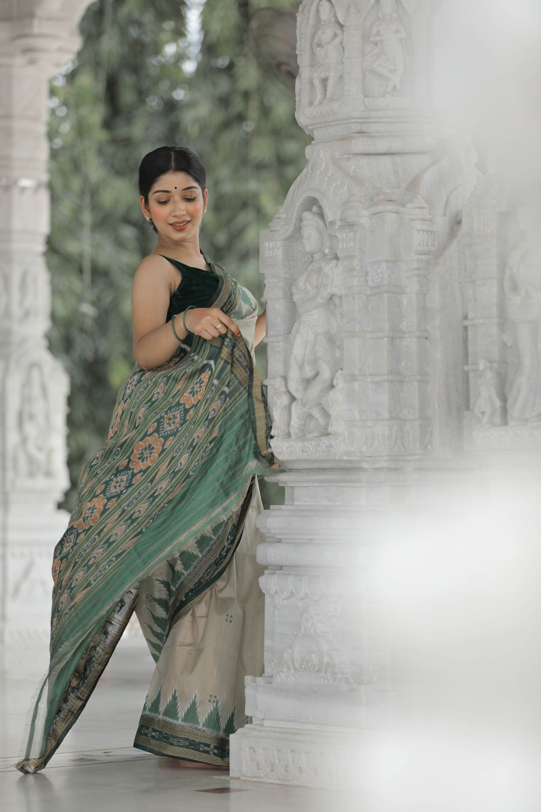 Matha Big Temple Border Khandua Pata Saree | Odisha Handloom | Devnika