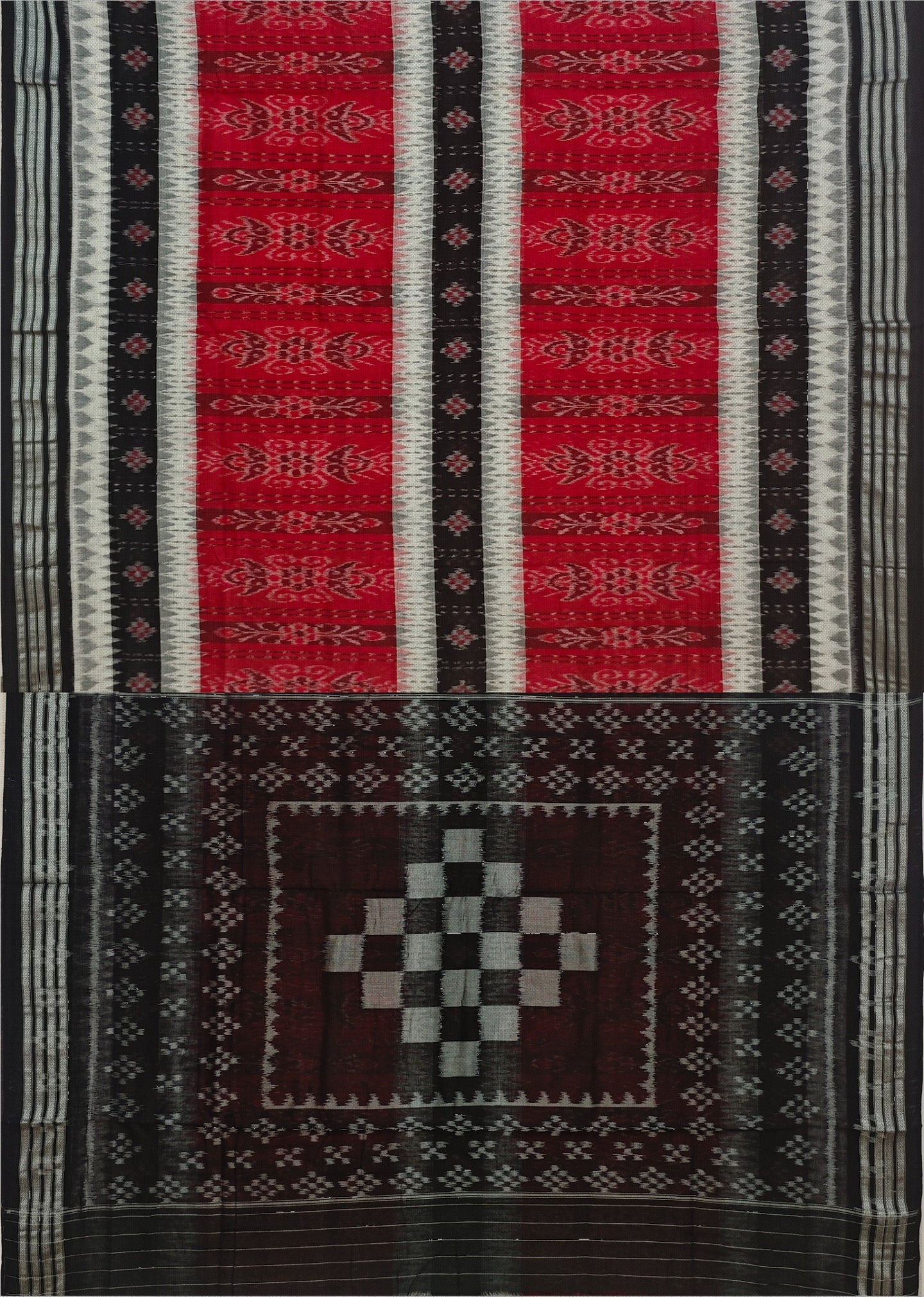 Red And White Mania Bandha Traditional Katiki Saree | Odisha Handloom GI Tagged | Devnika
