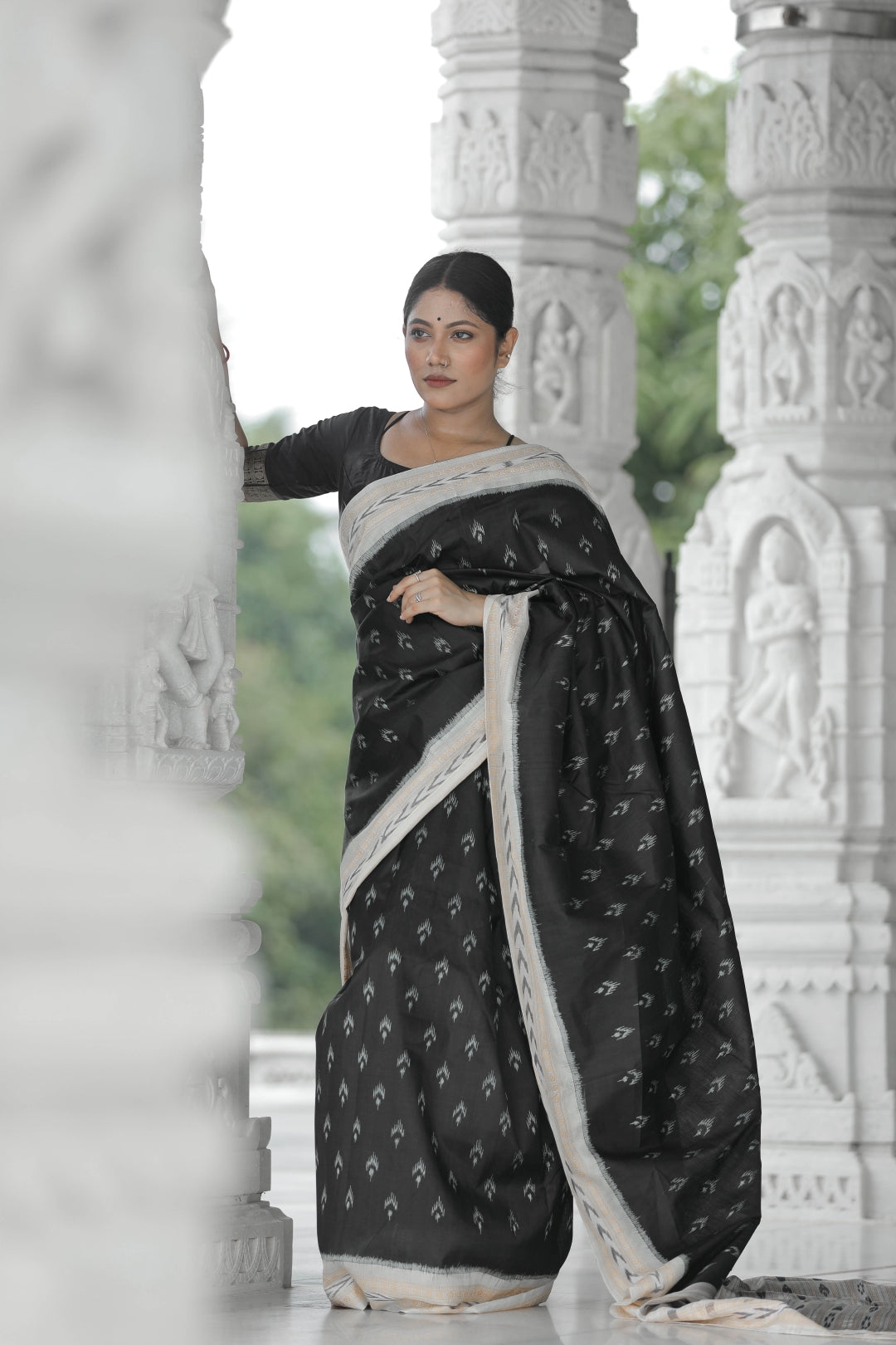 Black Bandha Khandua Saree | Odisha Handloom | Devnika