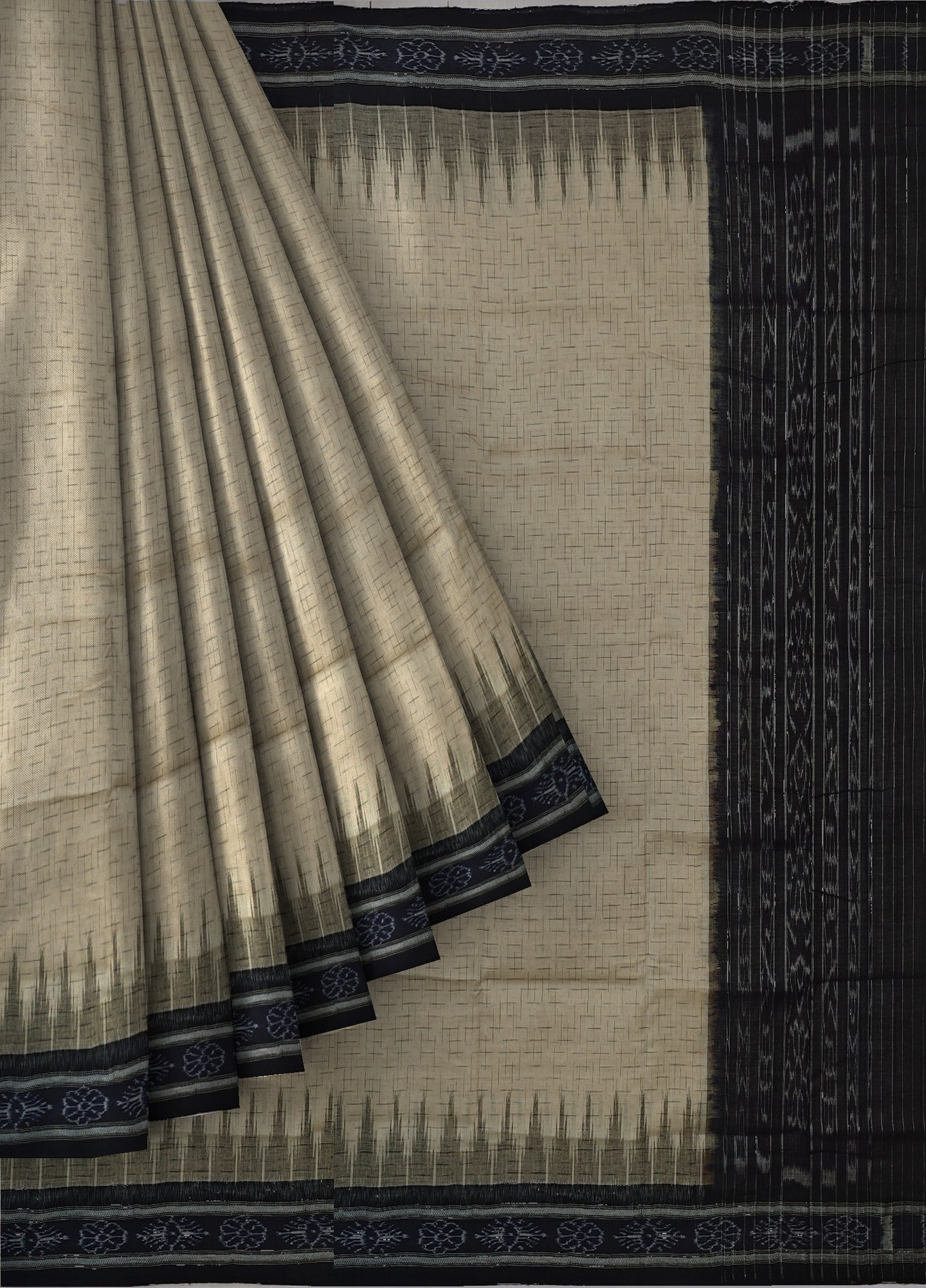 Chandan  Mania Bandha Traditional Katiki Saree | Odisha Handloom GI Tagged | Devnika