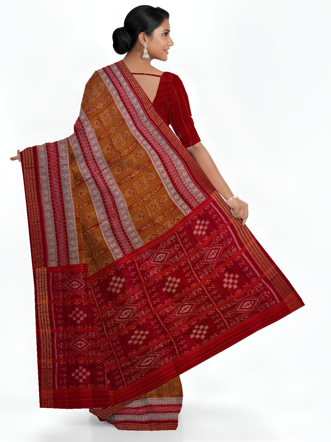 Brown White Mania Bandha Traditional Katiki Saree | Odisha Handloom GI Tagged | Devnika