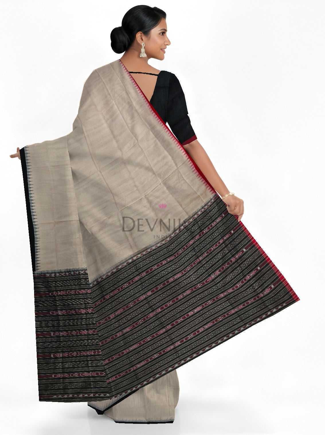 Light Chandan Ganga Jamuna Saree | Odisha Handloom GI Tagged | Devnika