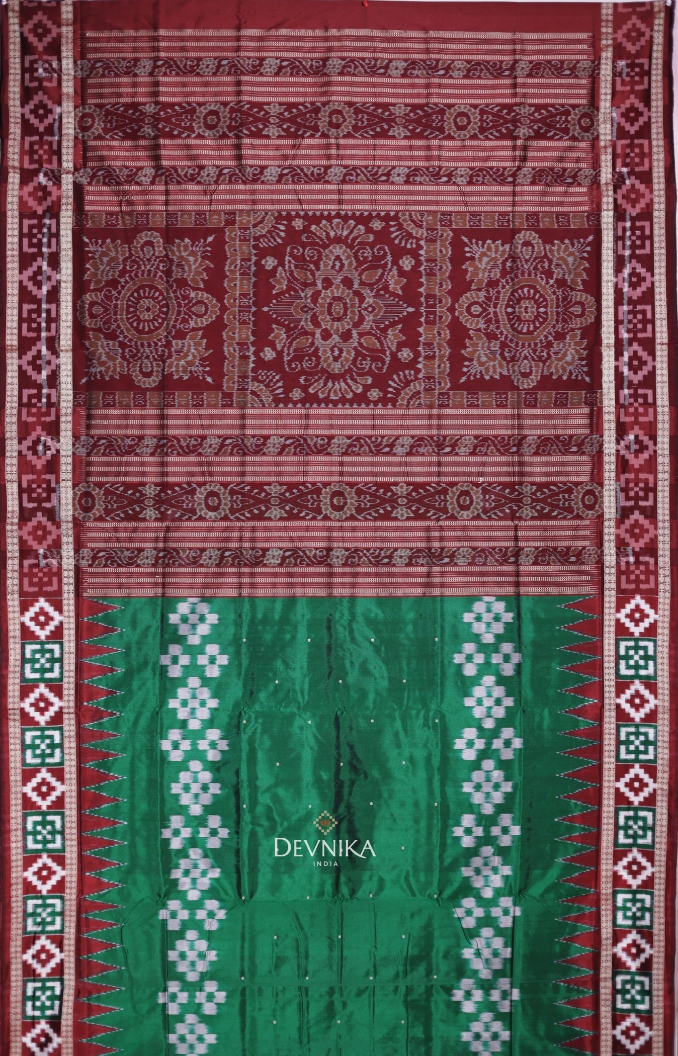Green Border Pasapalli Saree | Odisha Handloom | Devnika