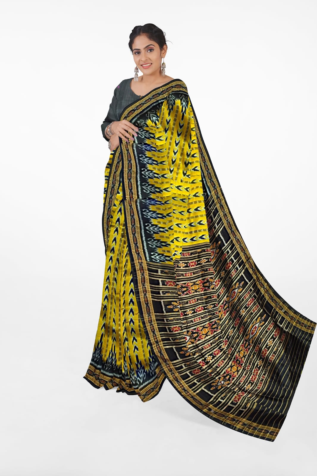 Golden Dhanpatri Khandua Pata Saree