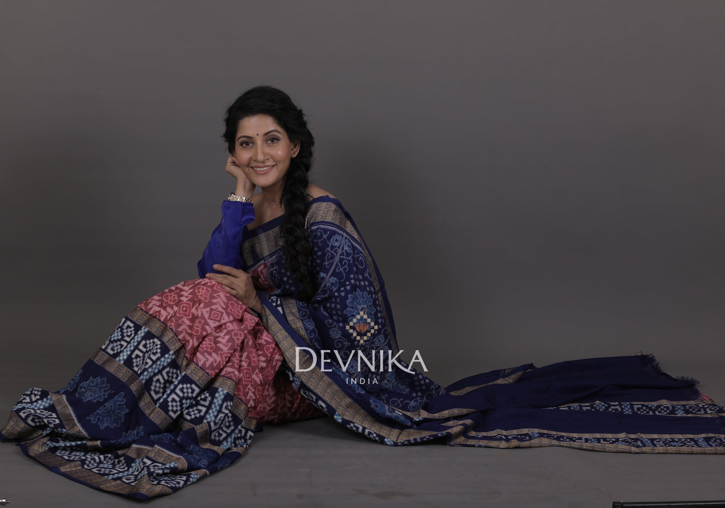 Pink Double Border Bandha Saree | Odisha Handloom GI Tagged | Devnika