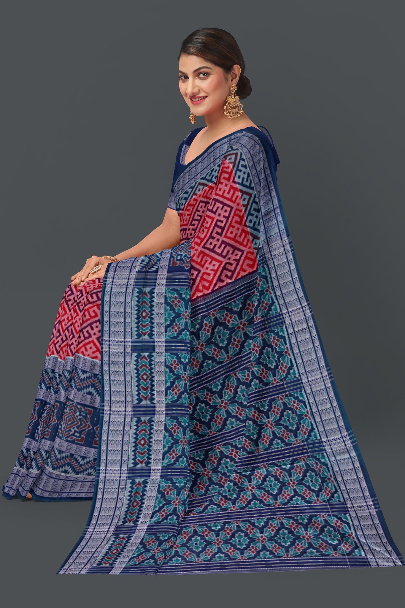 White Blue Fish Border Bandha Saree
