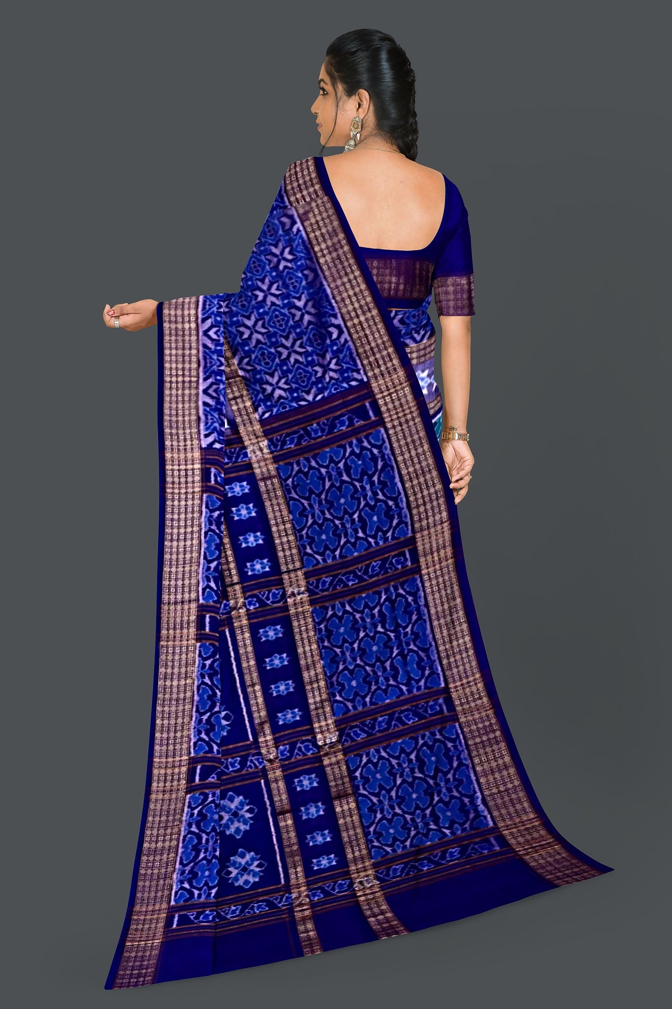 Light Green Double Border Bandha Saree