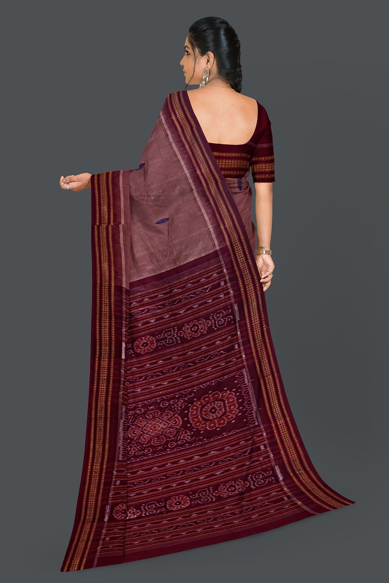 Light Coral Bomkai Saree