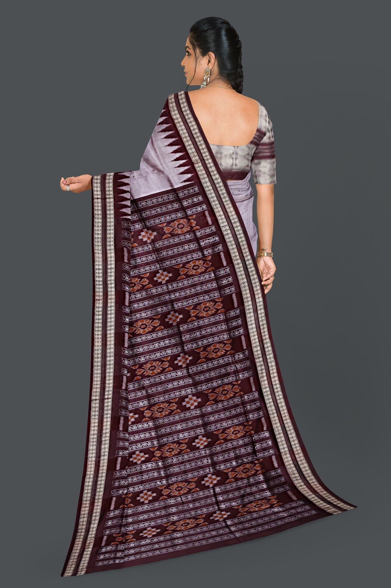 Dark Silver Bomkai Butti Sambalapuri Saree