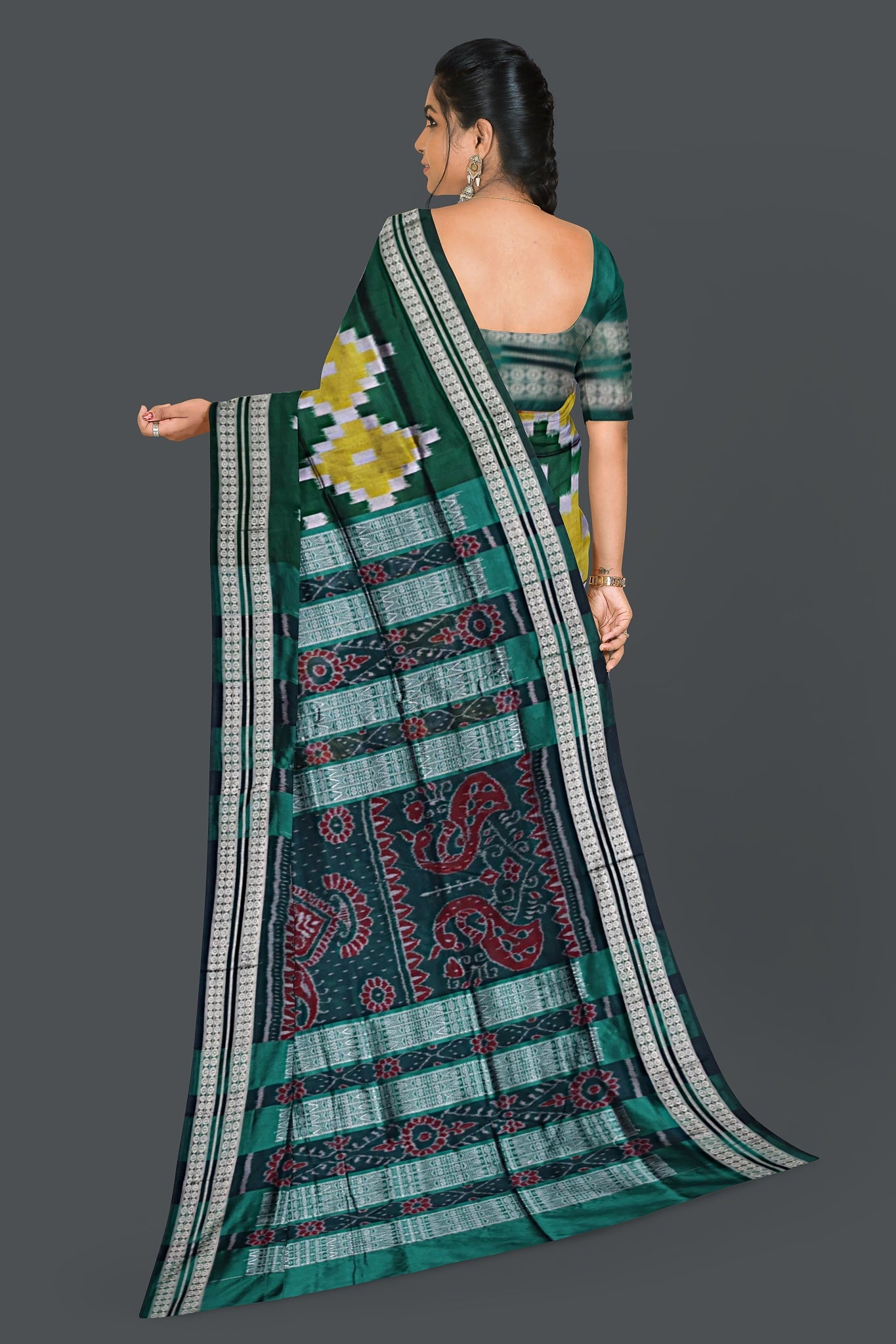 Yellow and Green Body Pasapalli Saree