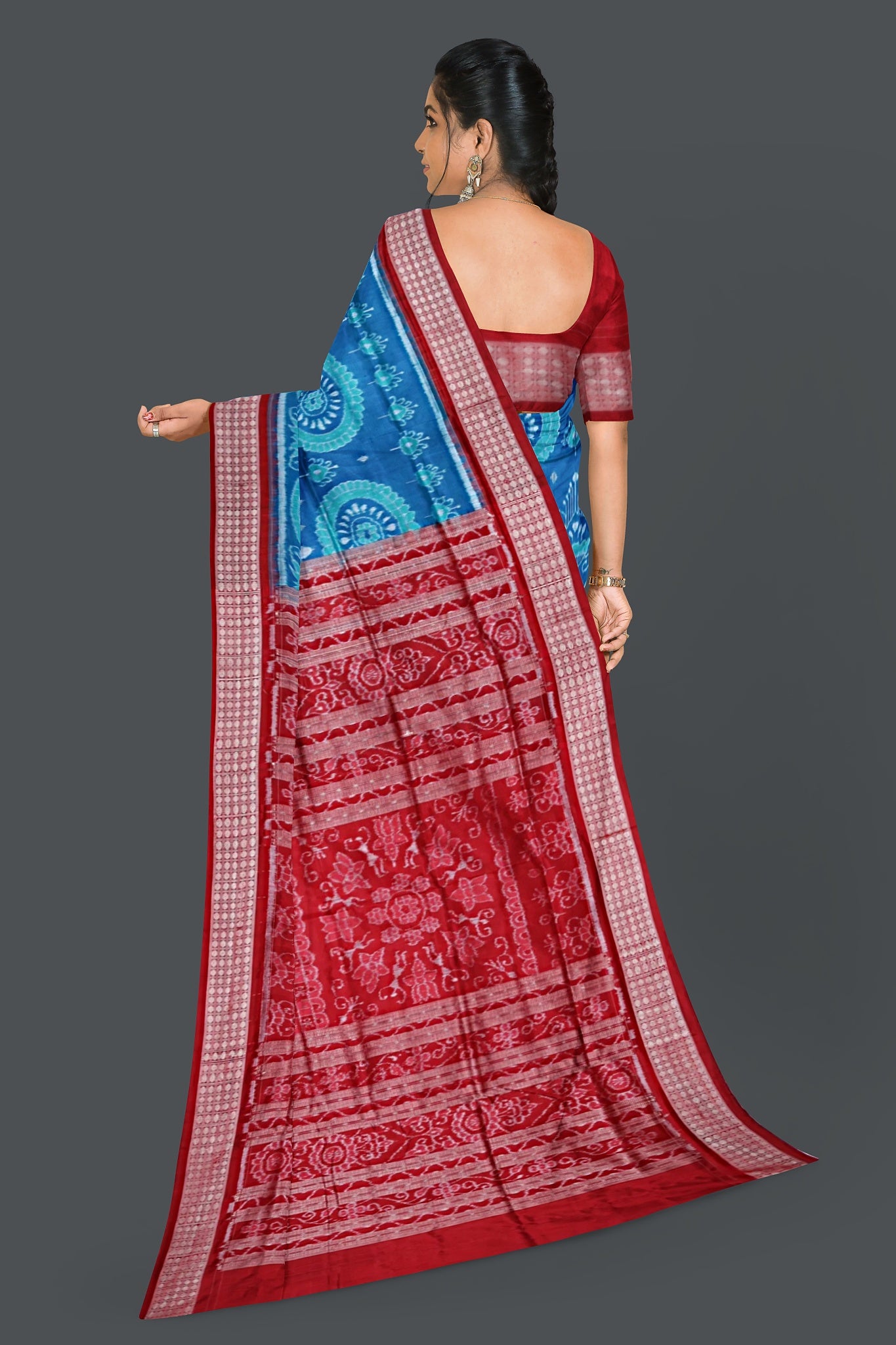 Bright Blue Bandha Sambalapuri Silk Saree