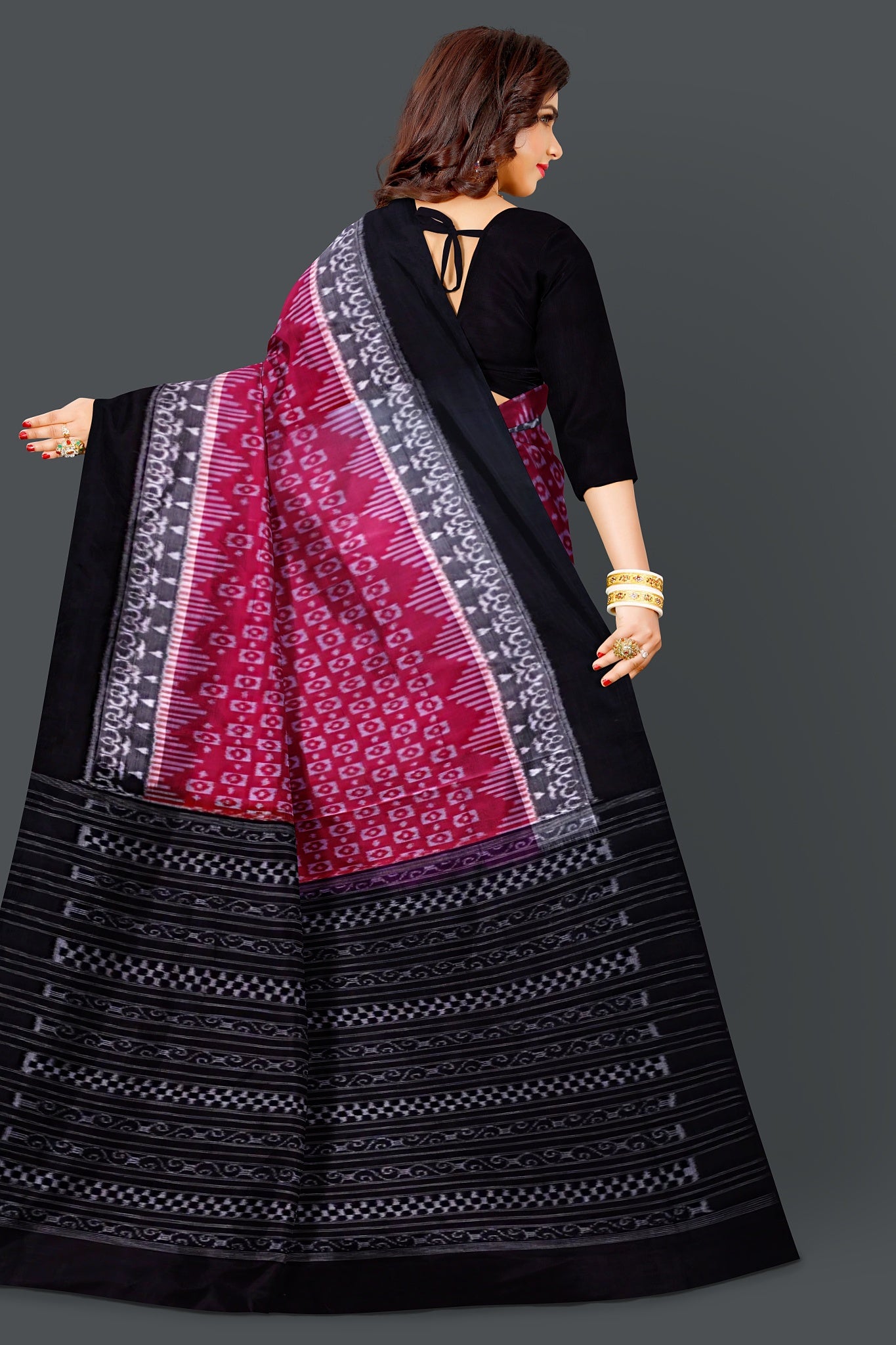 White Double Border Bandha Saree