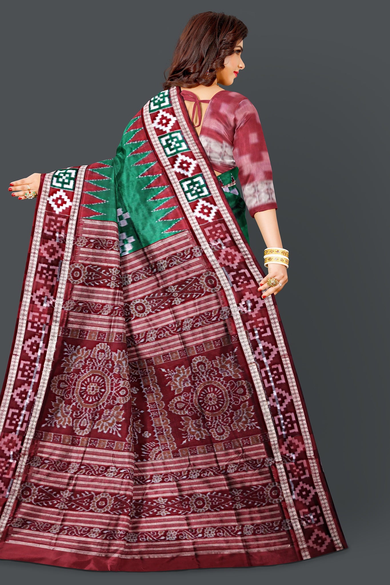 Green Border Pasapalli Saree