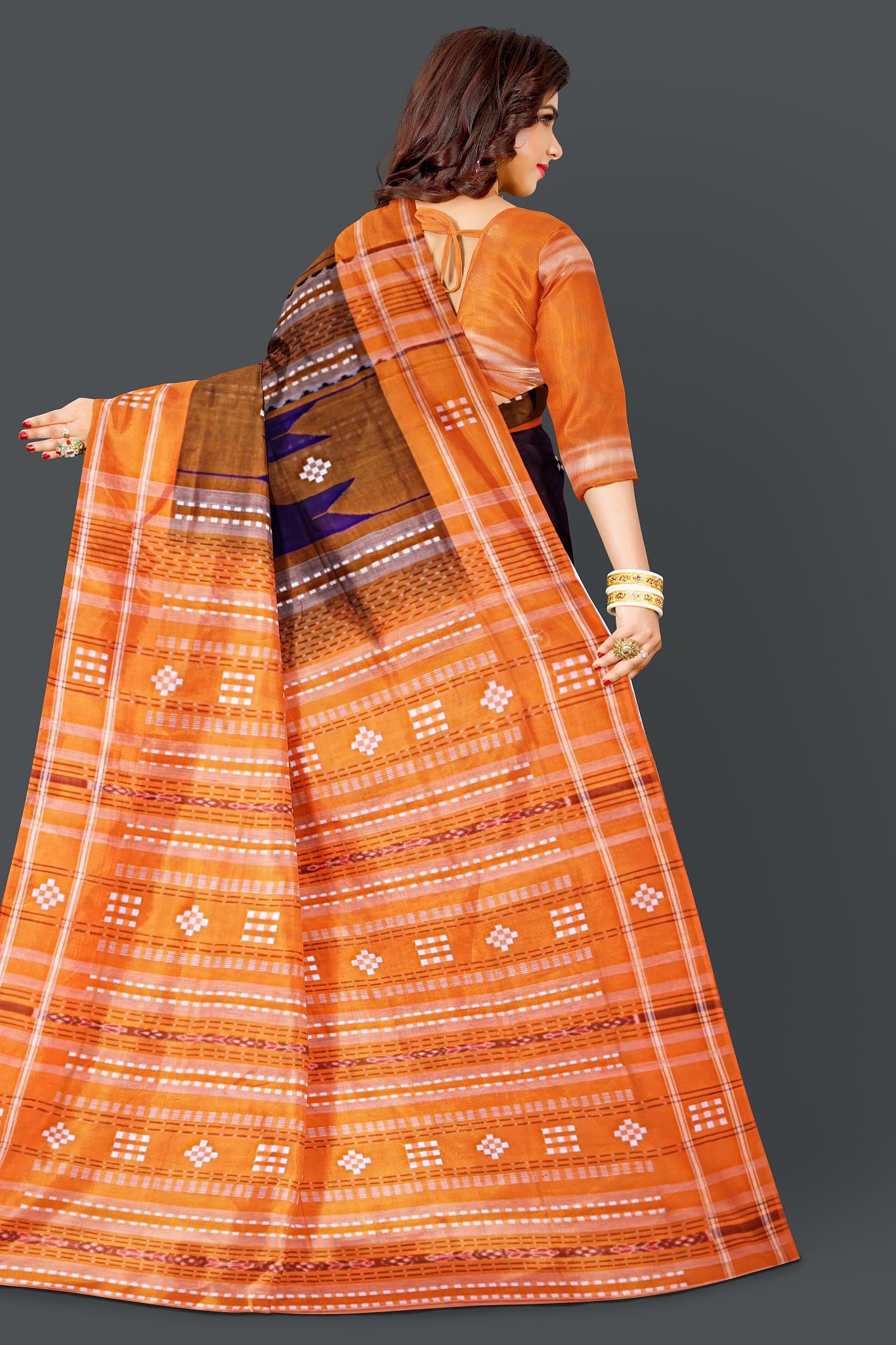 Blue Taj Mahal Border Pata Bapta Saree
