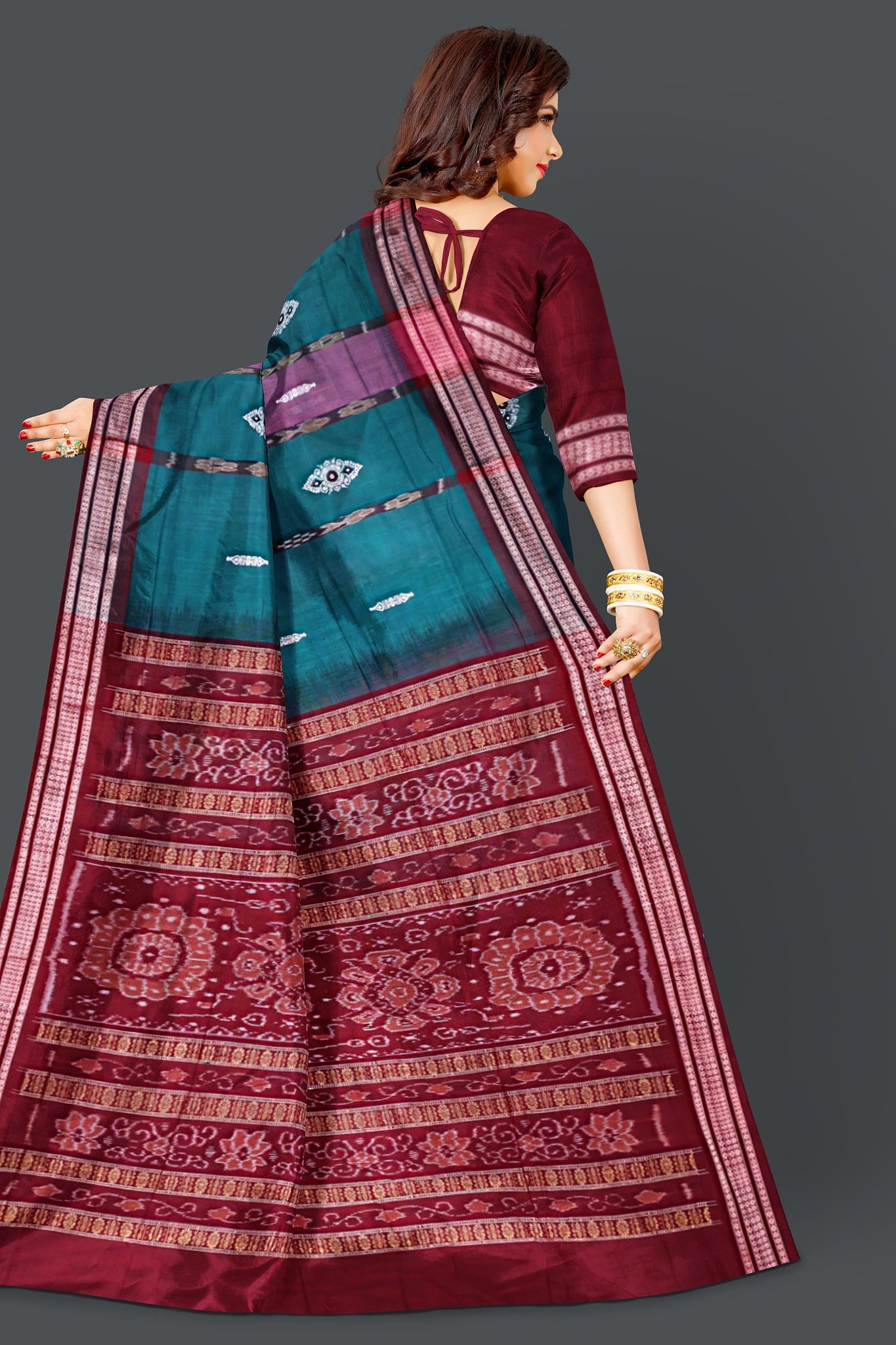 Green Maroon Border Bomkai Saree