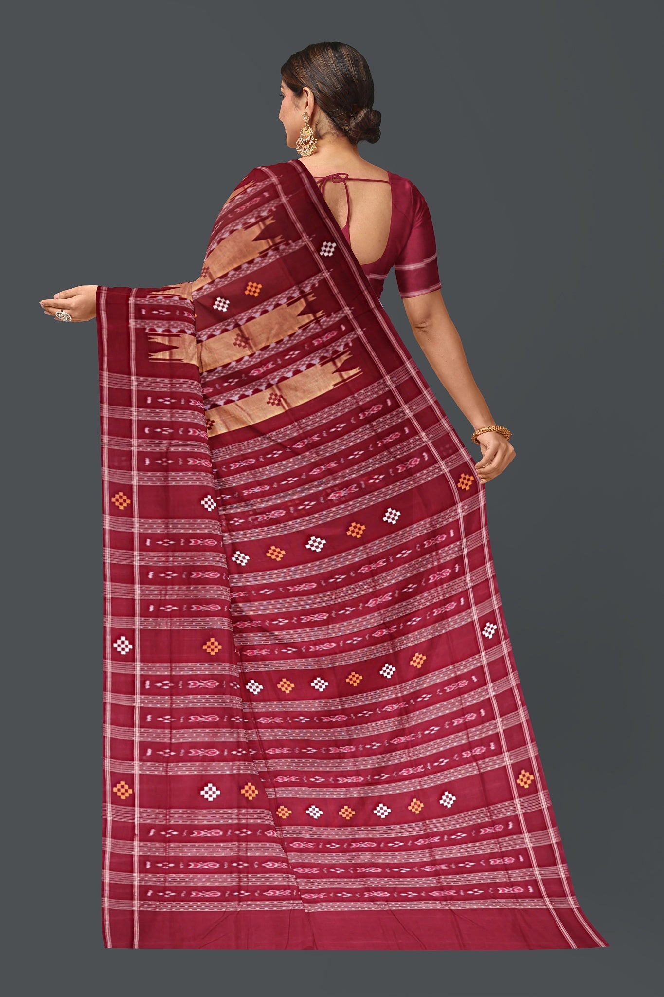 Maroon And Golden Pata Bapta Saree