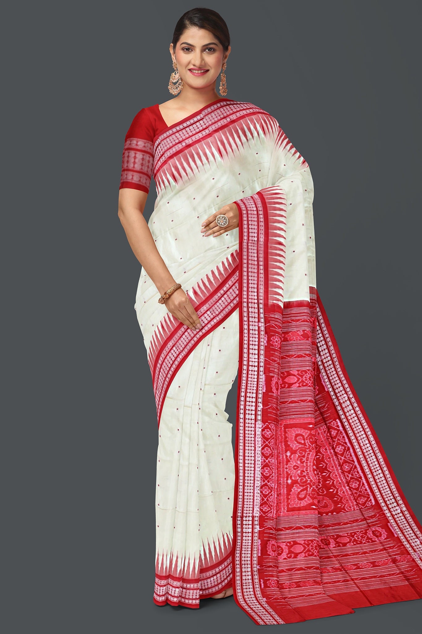 Cream Bomkai Butti Saree