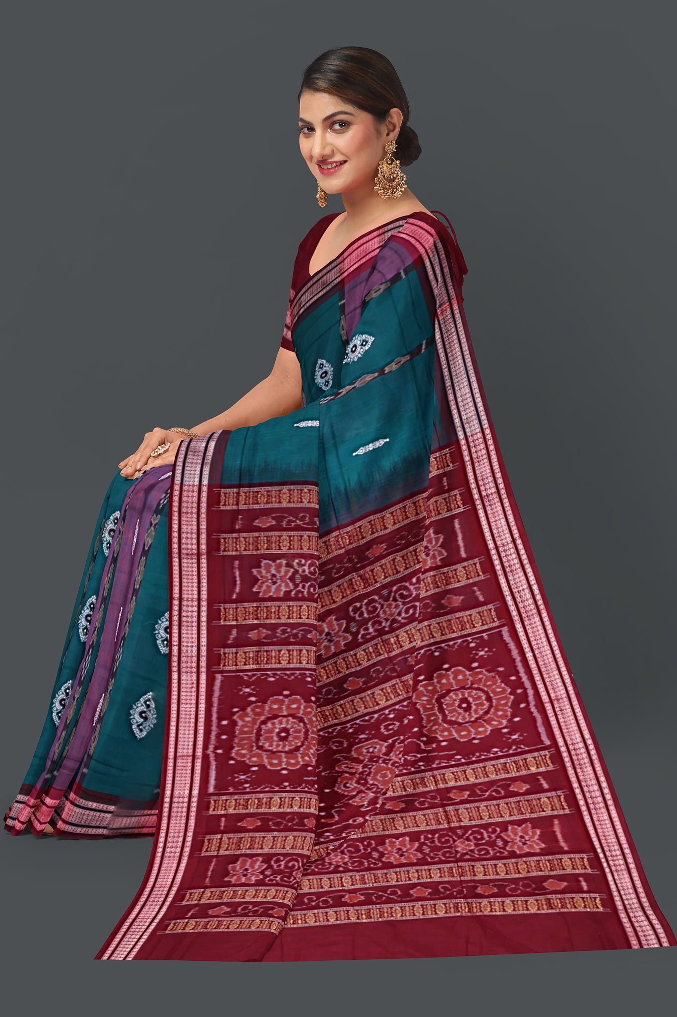 Green Maroon Border Bomkai Saree