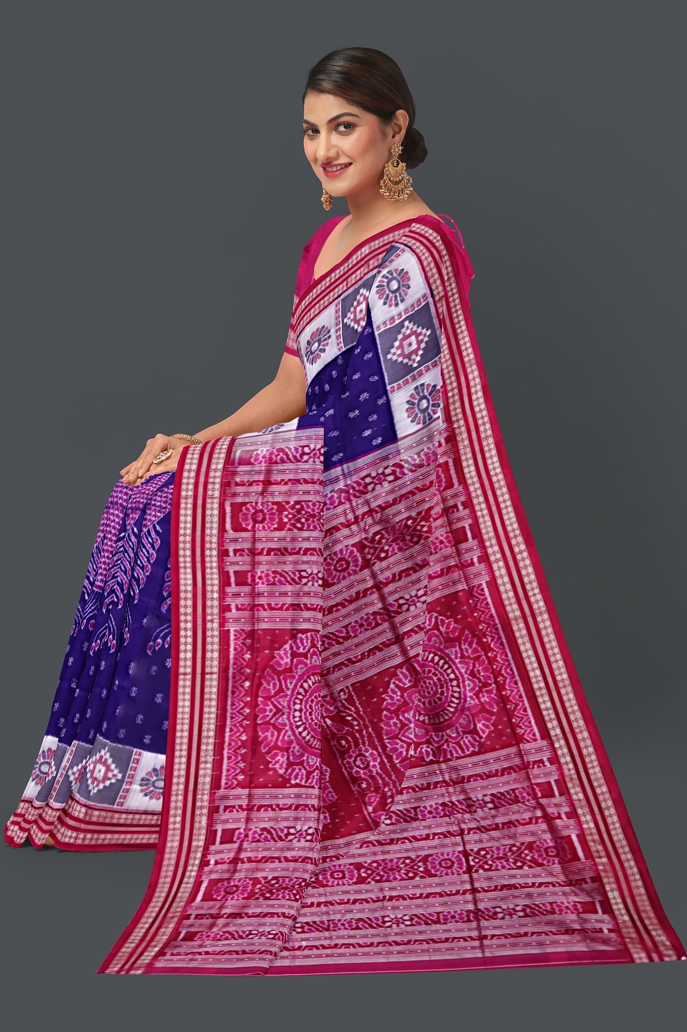Blue And Violet Fish Bandha Saree