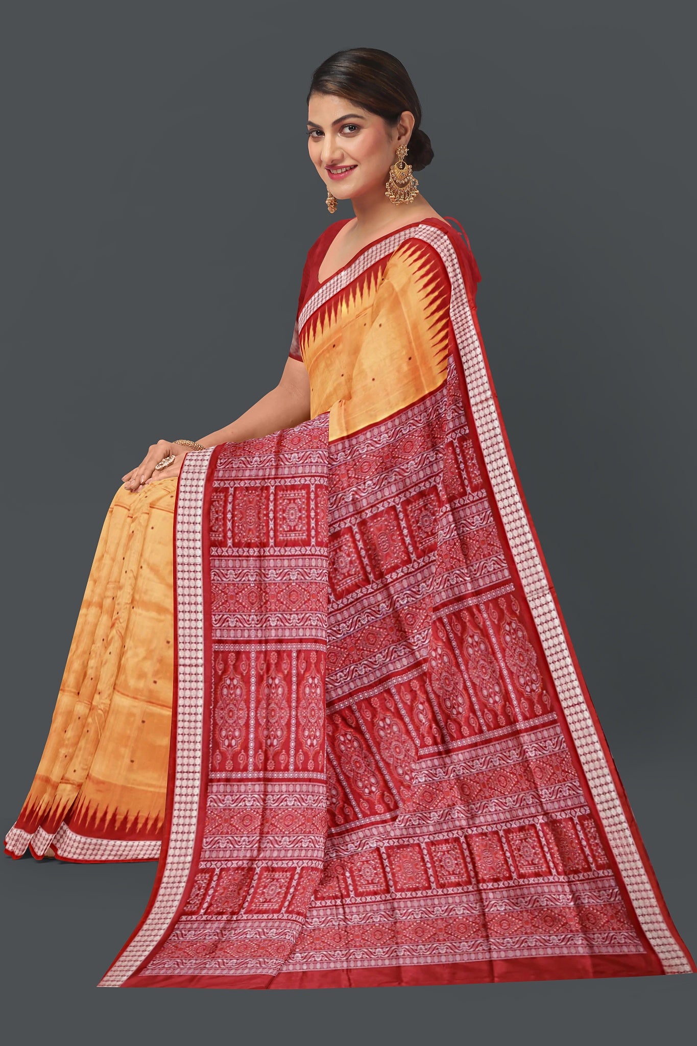 Golen Yellow Bomkai Line Butti Saree