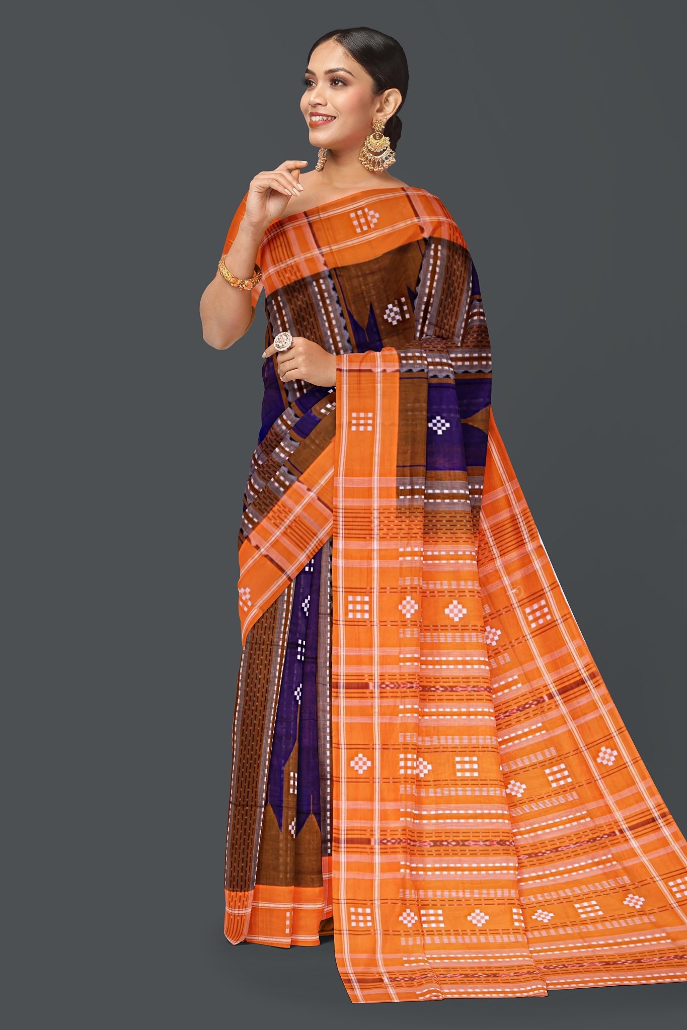 Blue Taj Mahal Border Pata Bapta Saree