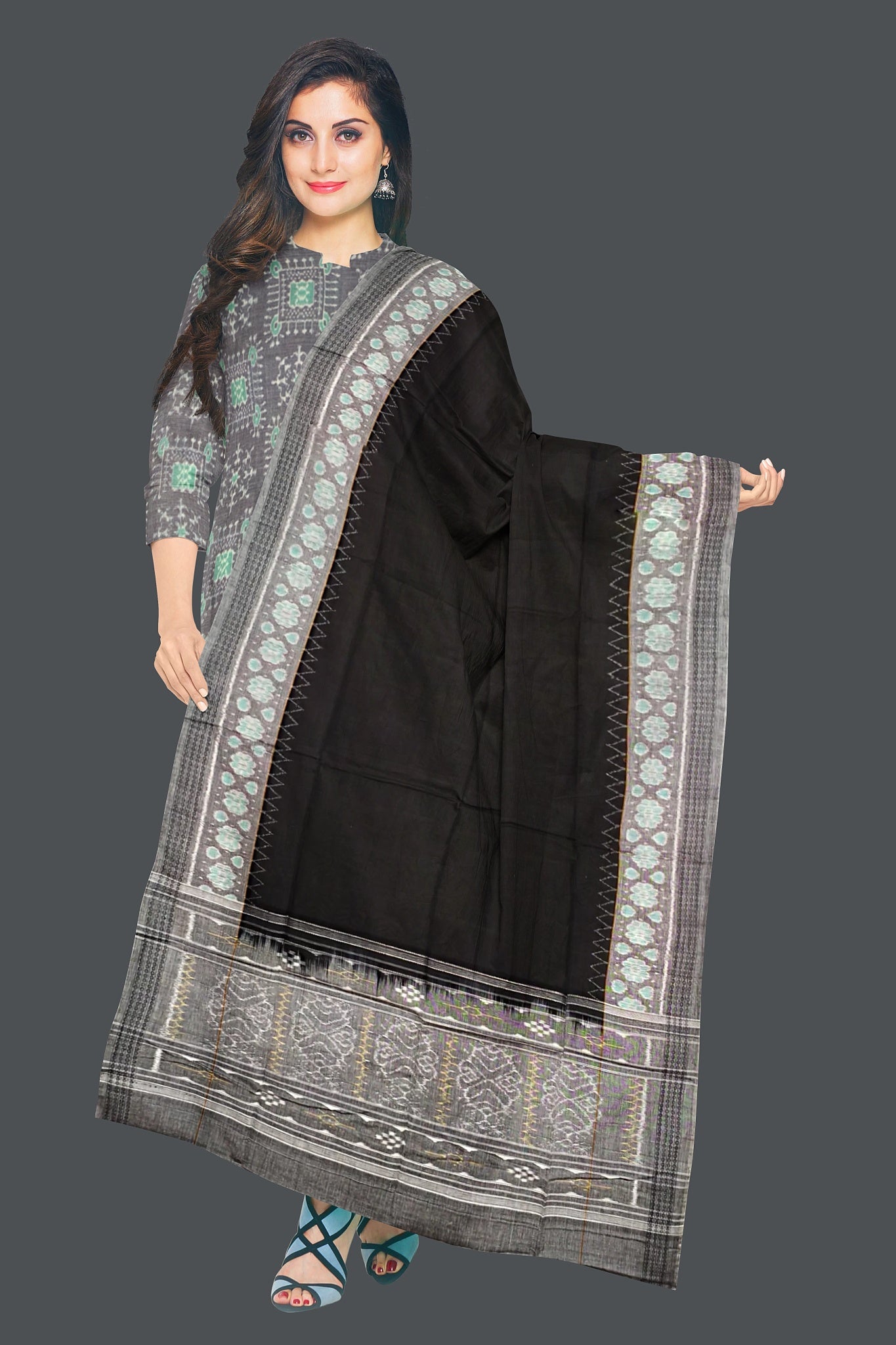 Levander Top With Black Pant & Chunri Body Bandha Dress Set