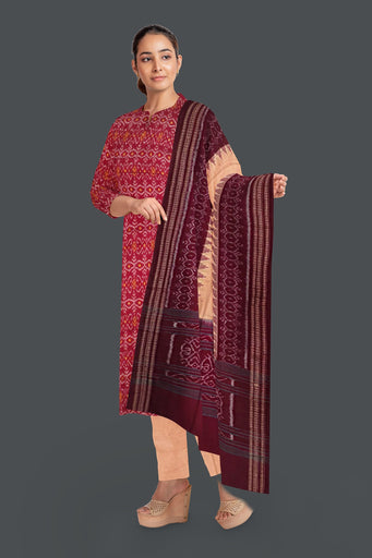 Deep maroon Top With Peach Pant & Chunri Body Bandha Dress Set