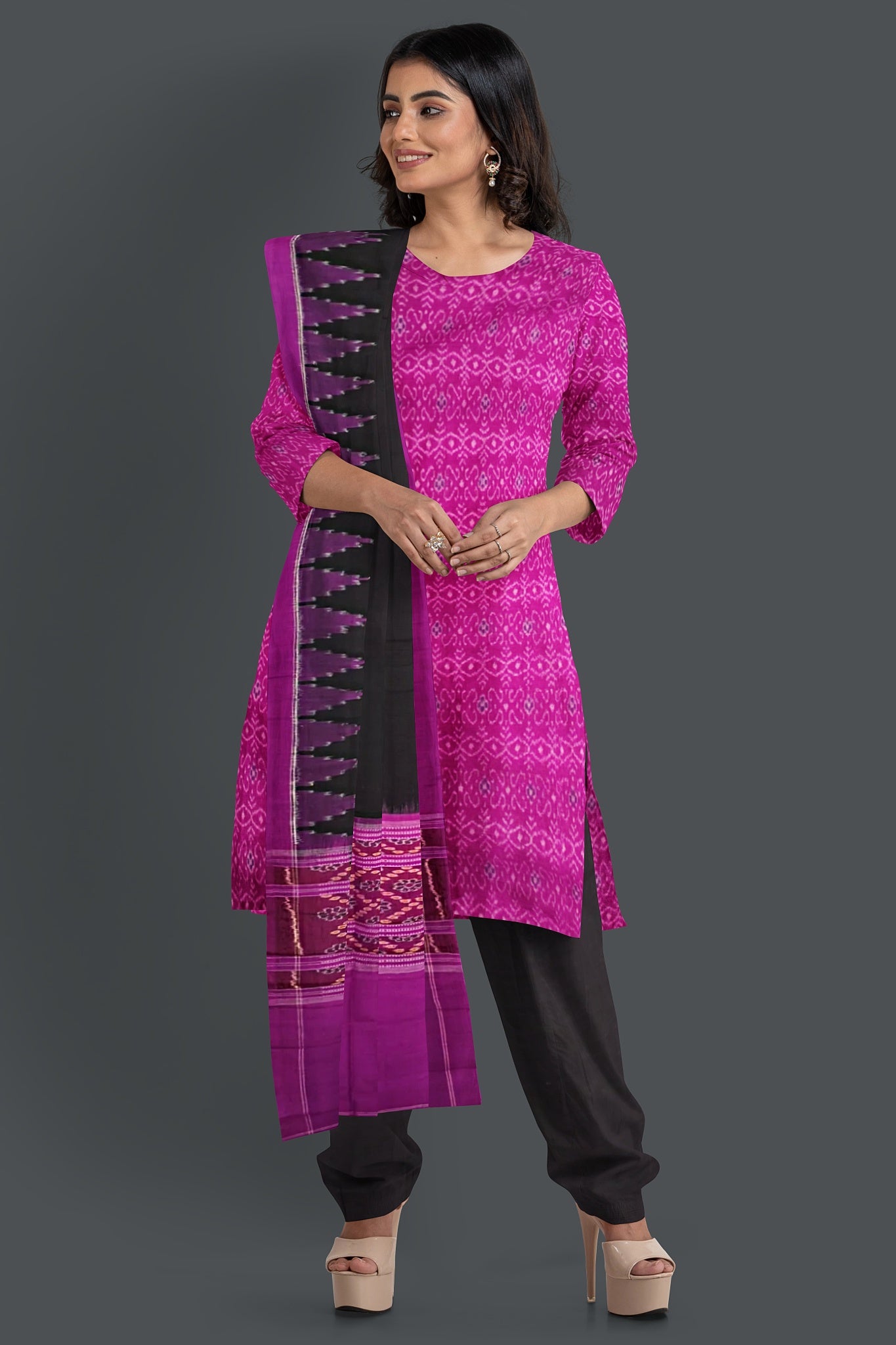 Magenta Top With Black Pant & Chunri Body Bandha Dress Set