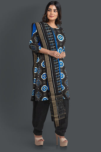 Black Top With Black Pant & Blue Chunri Pasapalli Dress Set