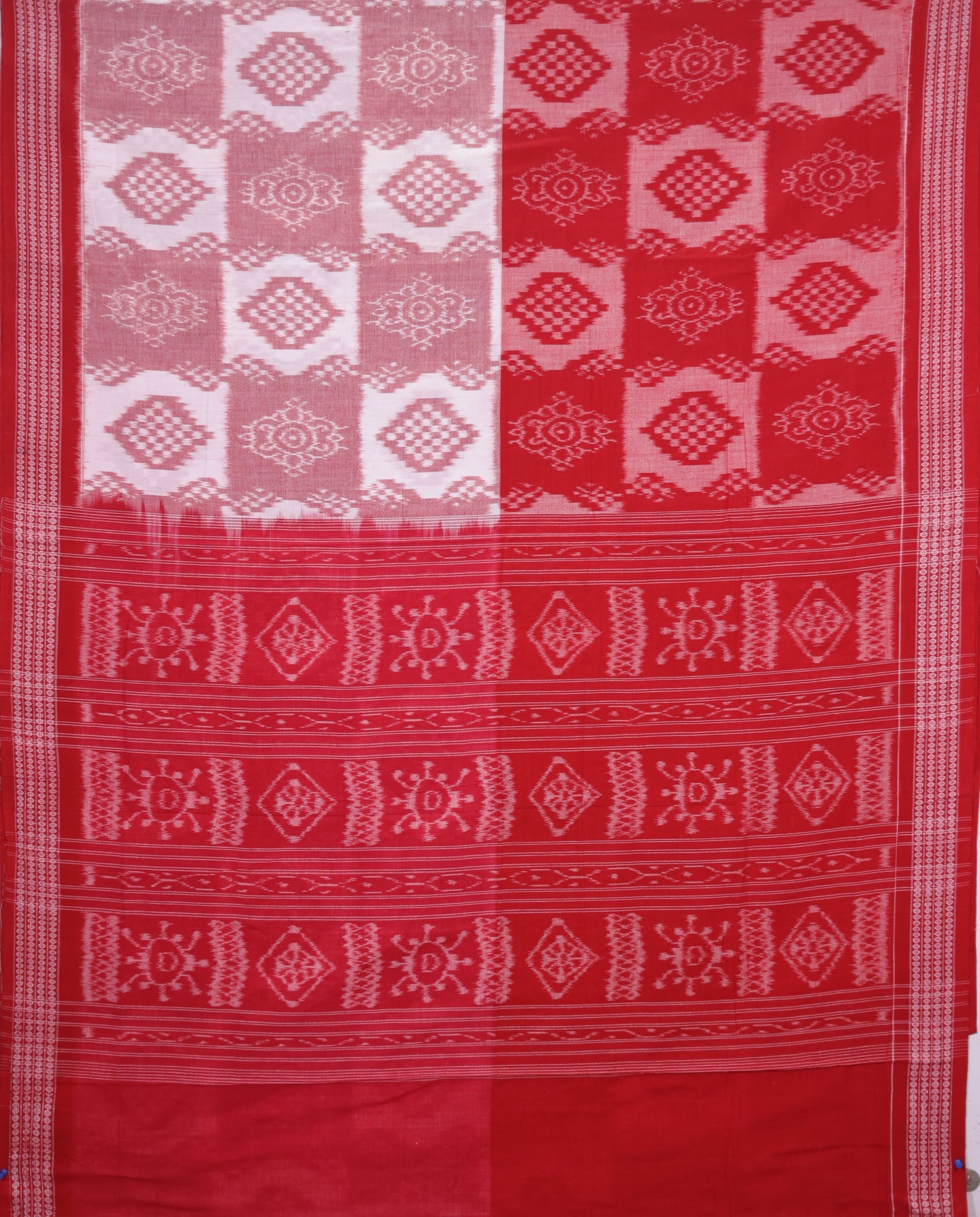 White Red Body Body Bandha Saree(With Out Blouse)