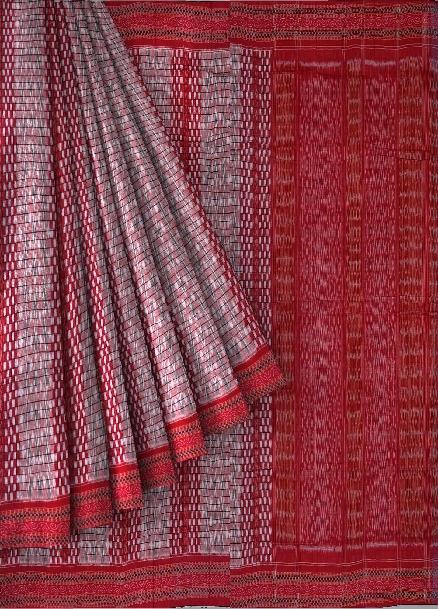 Red And White Traditional Bandha Pasapalli Saree | Odisha Handloom GI Tagged | Devnika