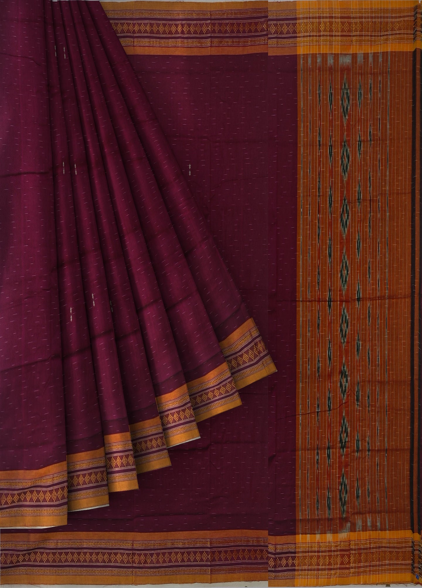 Deep Magenta  Bomkai Border Pasapalli Saree | Odisha Handloom GI Tagged | Devnika
